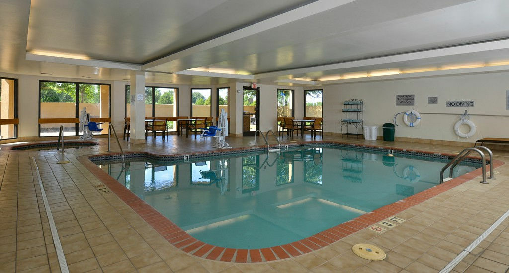 Courtyard By Marriott Bentonville Extérieur photo